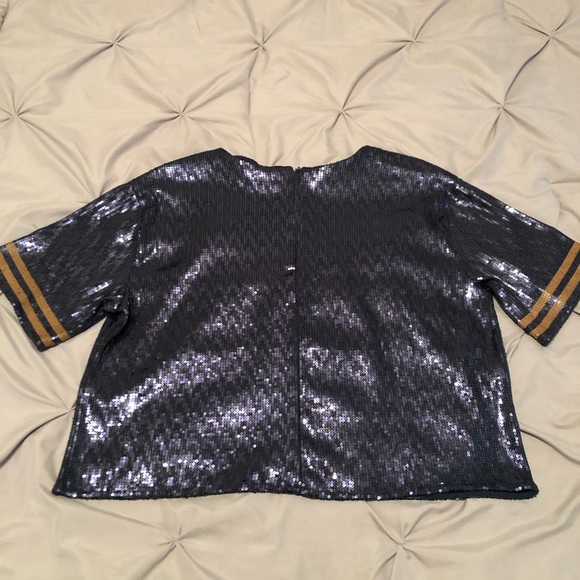MUST GO NOW!! ✨LAST CHANCE FINAL SALE!!✨Zara Navy Blue Sequin Top - Picture 5 of 12